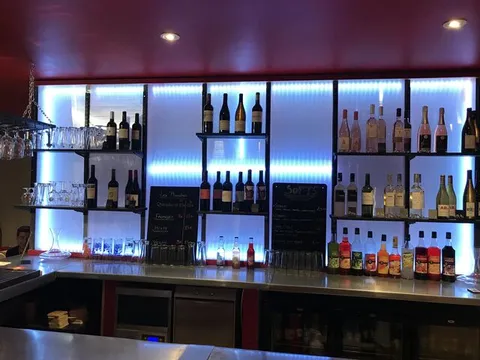 Photo de L'EXUTOIRE WINE AND BEER